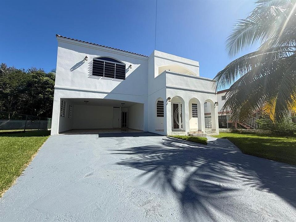 1st image of S12 Isaura Reyes Cerro Fld