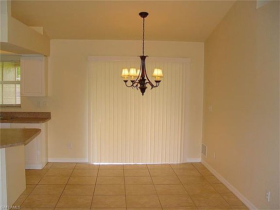 5th image of 2908 NW 22nd Pl