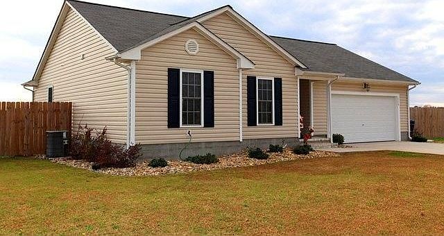 1st image of 114 Eva Koonce Ln