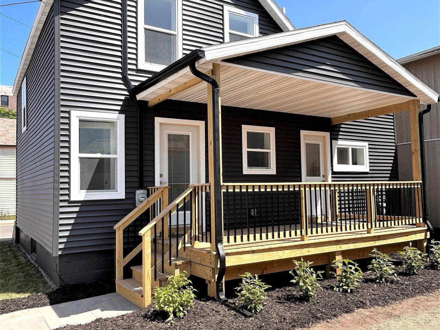 300 E Pearl St, Ishpeming, MI 49849 Zillow