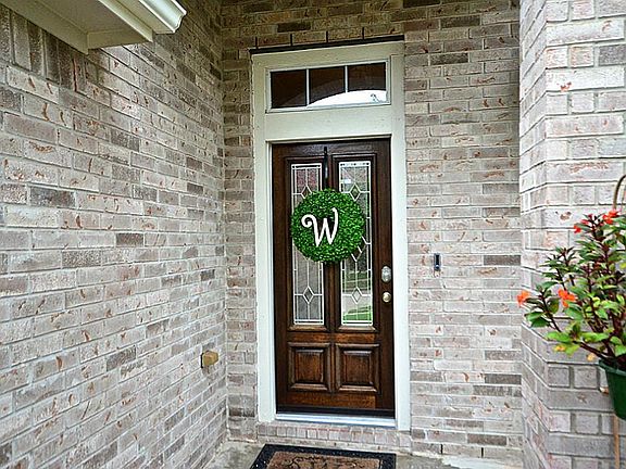3rd image of 11006 S Auden Cir