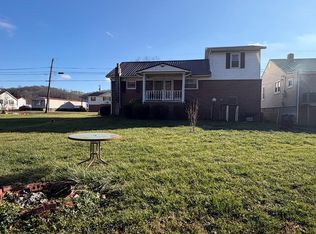 189 Kirby Rd, Raven, VA 24639