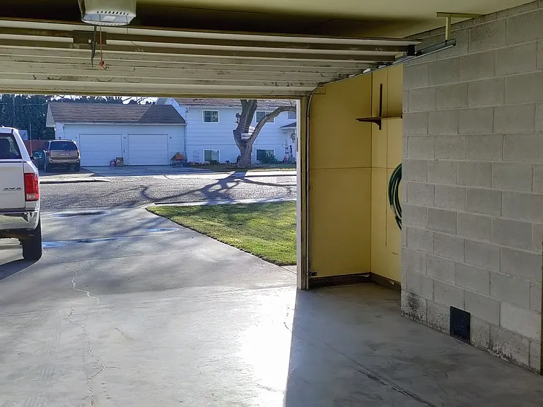 508 W Dakota Ave — Photo 23