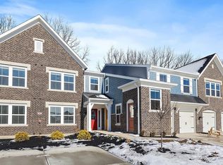 4234 N Apple Branch Dr #55-303, Sugarcreek Township, OH 45459