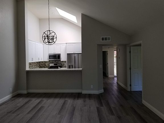 2nd image of 9933 Scripps Westview Way Unit 225
