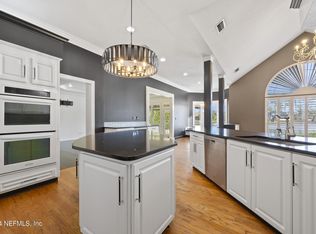 352 S 9th Dr, Ponte Vedra Beach, FL 32082