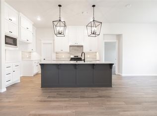 2233 NW 170th St, Edmond, OK 73012