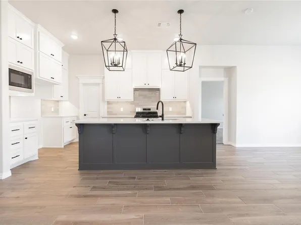2233 NW 170th St, Edmond, OK 73012