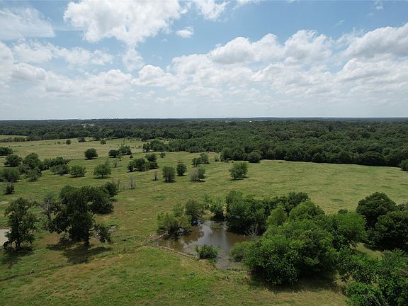 3rd image of 607 County Road 3341 N