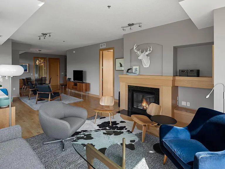 240 Spring St #310 — Photo 6