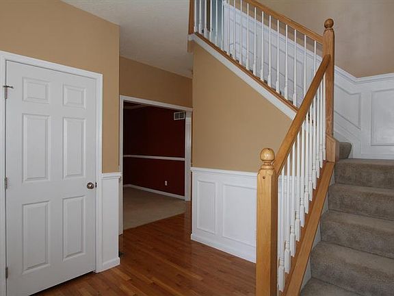 4th image of 9307 Hardwicke Ln