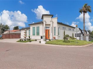 1901 Lake Point Dr, Mission, TX 78572