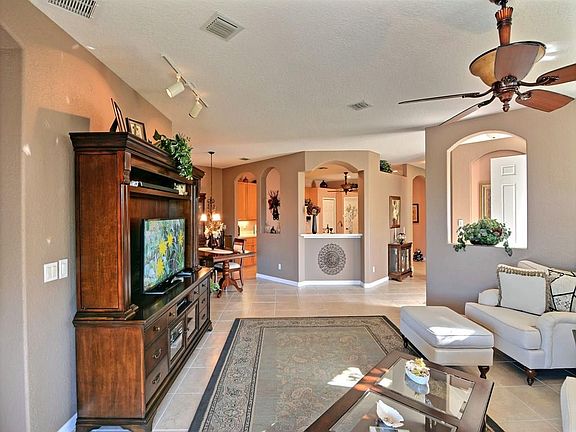 5th image of 452 E Tangerine Sq SW