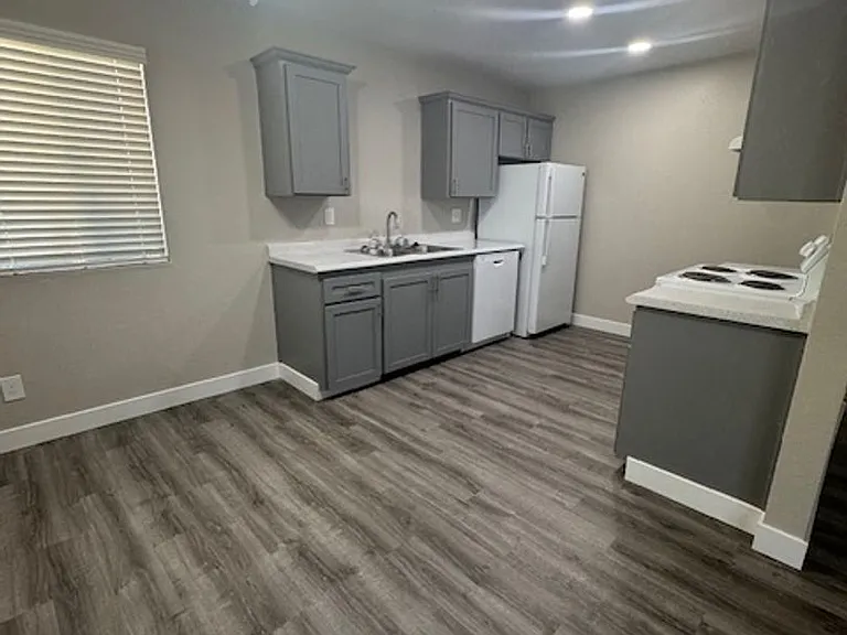 Autumn Run Apartments — Photo 21