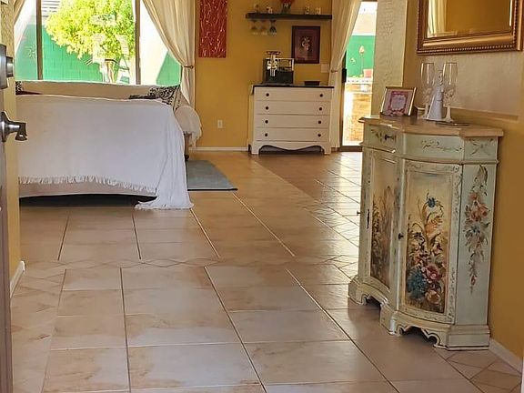 3rd image of 17852 W Maui Ln