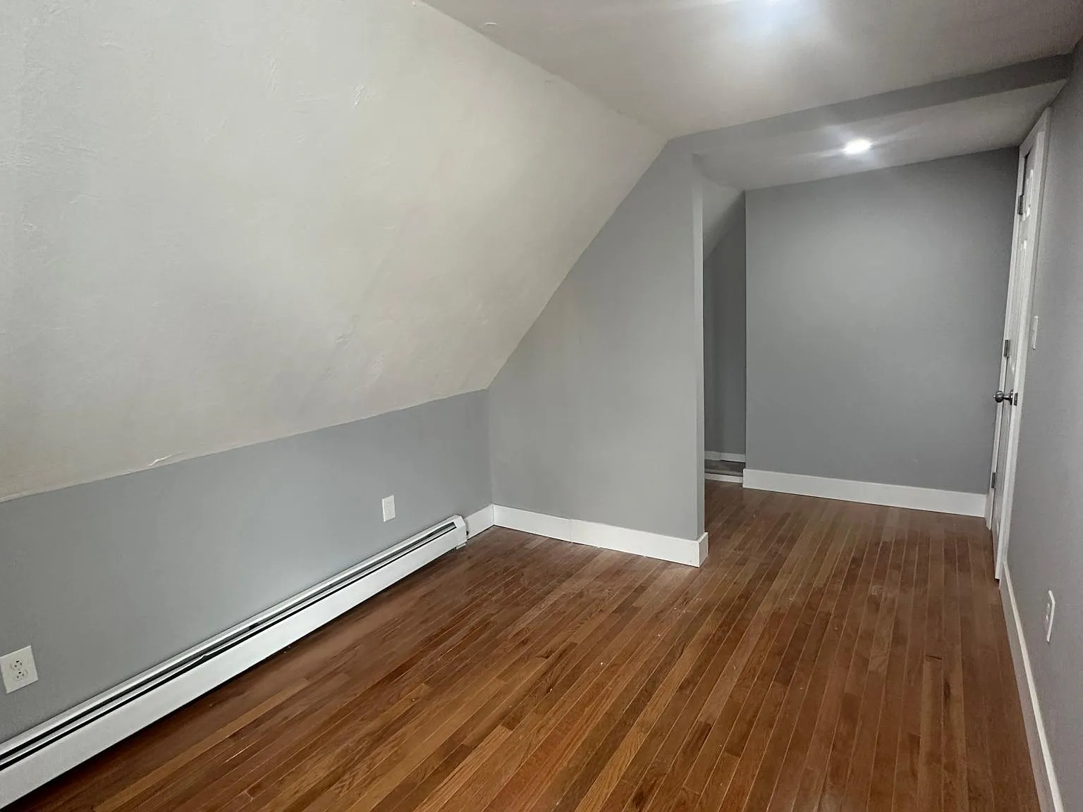 47 West St — Photo 2