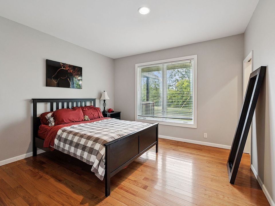 22nd image of 4376 Trousdale Ln