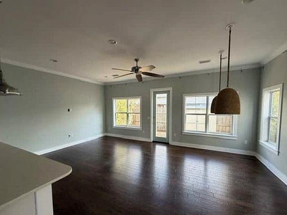 4th image of 65 Emma Huggins Ln