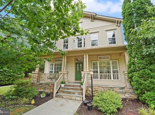42683 Explorer Dr, Ashburn, VA 20148