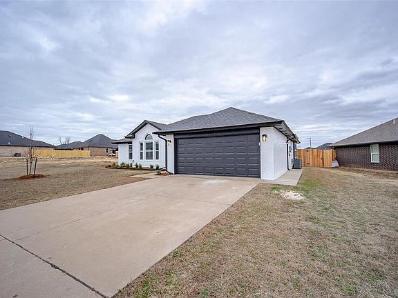 4th image of 5008 SE 85th St