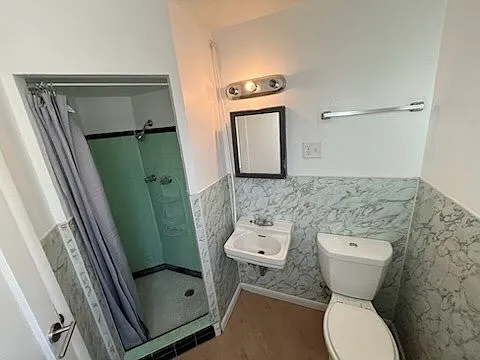 282 N Main St — Photo 11