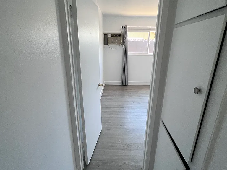 1829 Aileron Ave — Photo 31