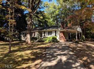 1710 Woodlawn Ave, Gainesville, GA 30501