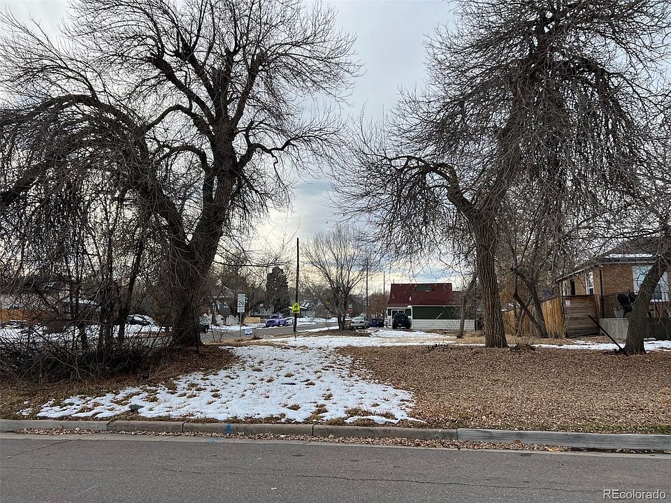 2nd image of 3115 W 8th Avenue