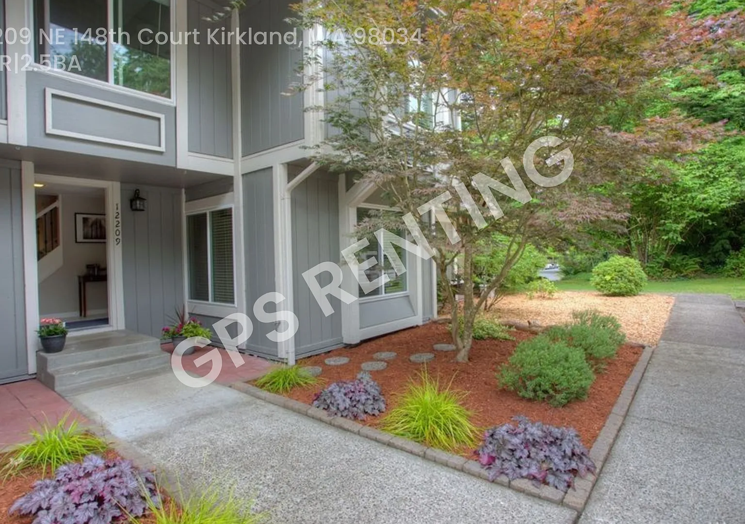 Fully Remodeled Kirkland Gem in an Unbeatable Location! — Photo 1