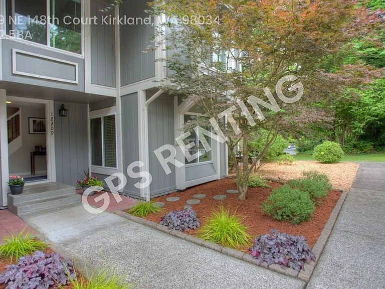 12209 NE 148th Ct — Photo 1