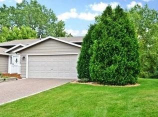 2500 Teakwood Ln N, Plymouth, MN 55441