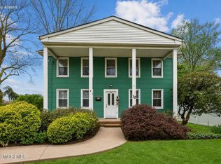 12 Willow Brook Road, Freehold, NJ 07728