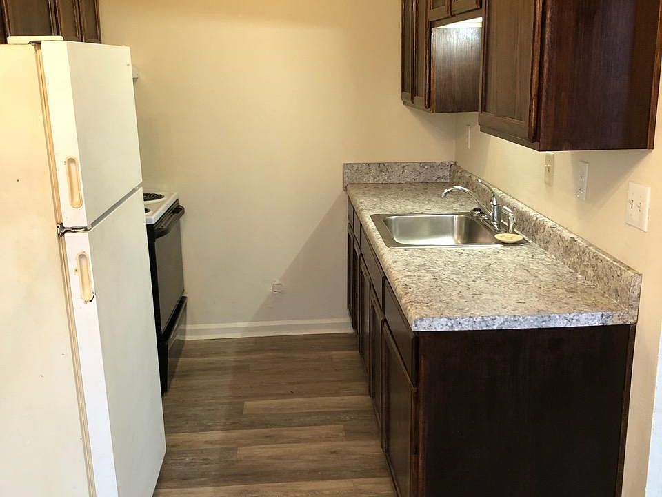 1st image of 1115 Hannah St