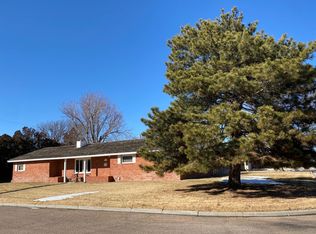 1107 Melanie Ln, Garden City, KS 67846