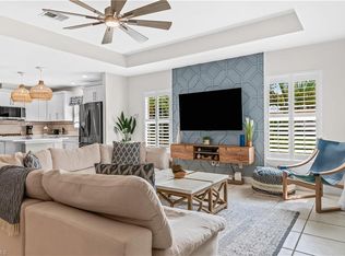 798 107th Ave N, Naples, FL 34108