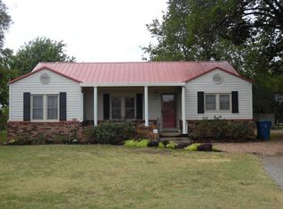 2007 S Linwood Ave, Cushing, OK 74023