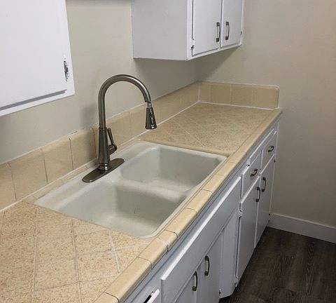 2nd image of 2161 Garnet Ave APT 9
