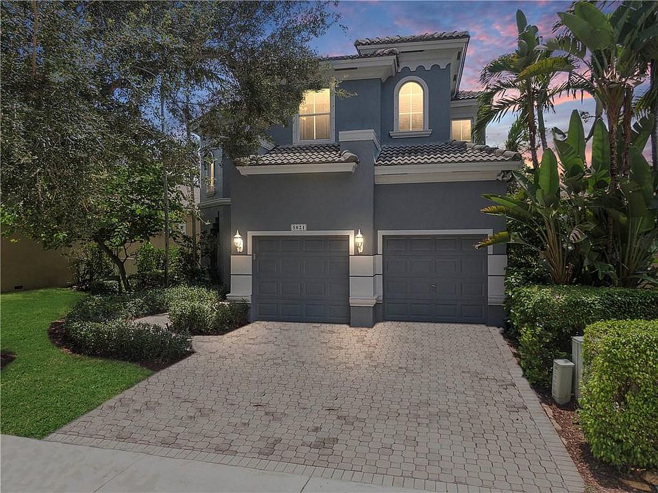 1st image of 5821 NW 124th Way