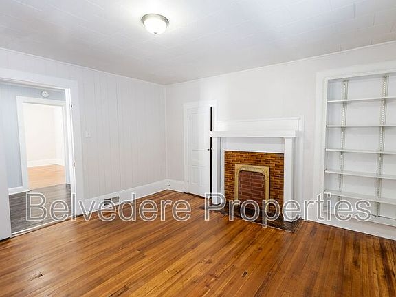 4th image of 1400 NE 24th St