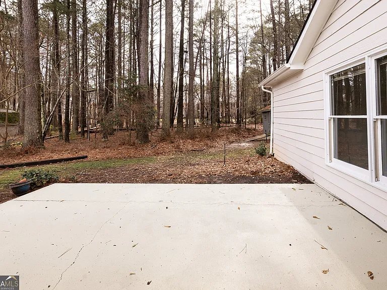 112 Glendale Dr — Photo 43