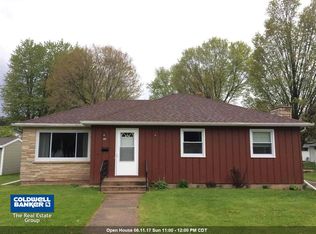 54 Brent St, Clintonville, WI 54929