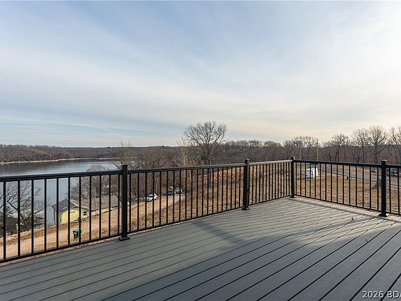 5th image of 312 Woodland Point