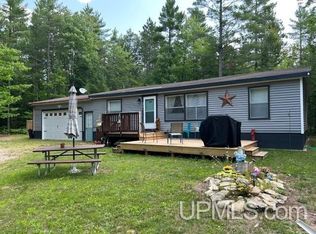 N4240 Amy Lynn Ln, Wetmore, MI 49895