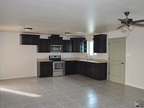 4th image of 329 N Amarely Ave