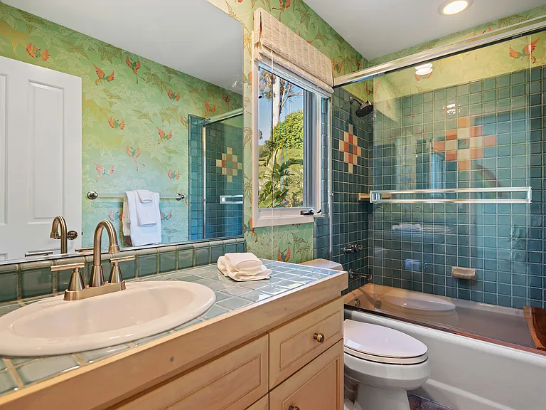 320 Calle Elegante — Photo 22