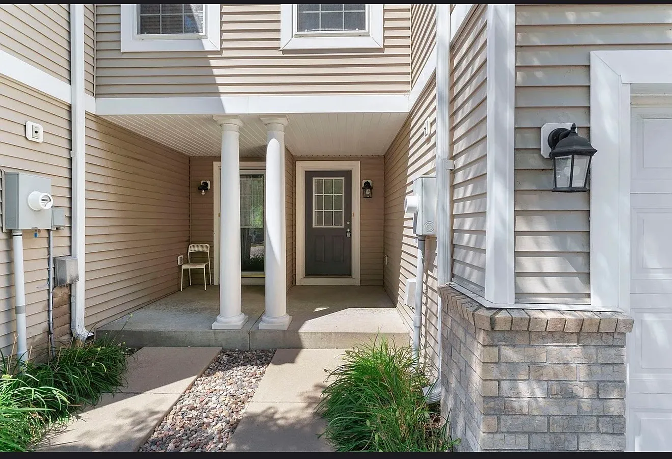 Timber Crest Dr SE, Prior Lake — Photo 1