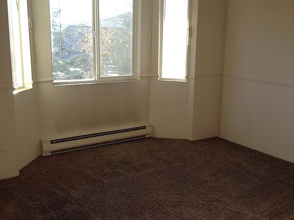 4th image of 851 4th Ave N APT 301