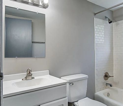 5th image of 2735 Hillvista Ln #2700-03