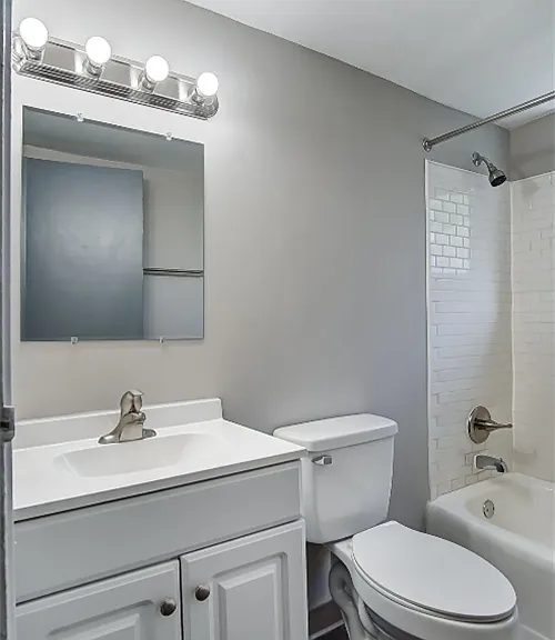 Hillvista Apartments — Photo 5