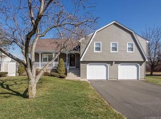 58 Gooseberry Hl, Wethersfield, CT 06109